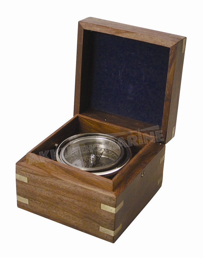 DECORATION COMPASS IN WOODEN BOX GYRO-SUSPENDED     