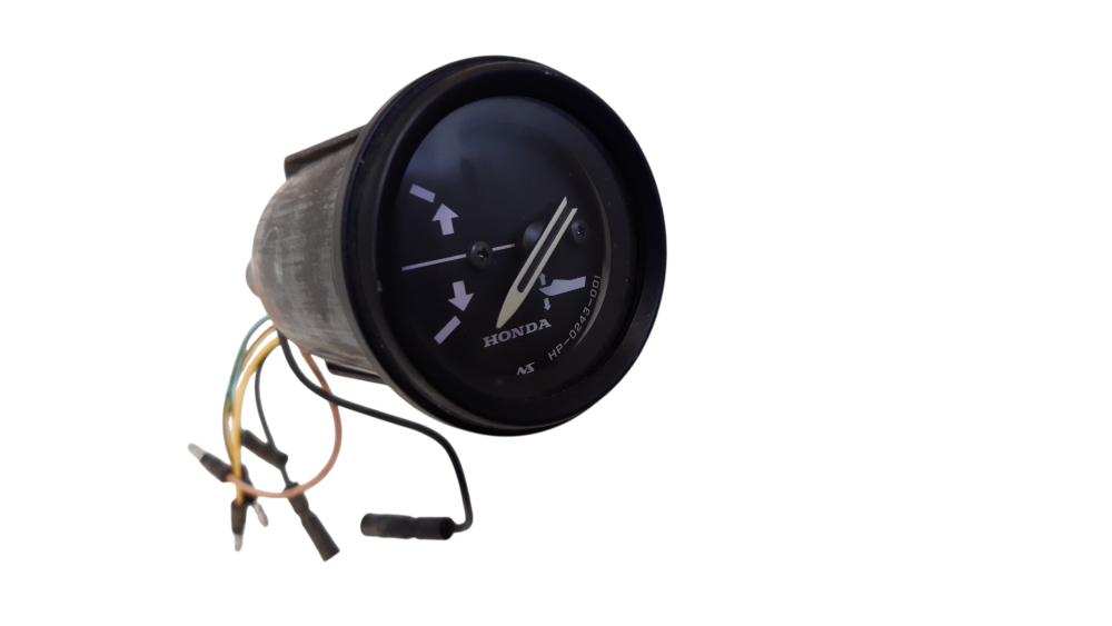 K&Auml;YTETTY HONDA TRIMMIMITTARI MUSTA