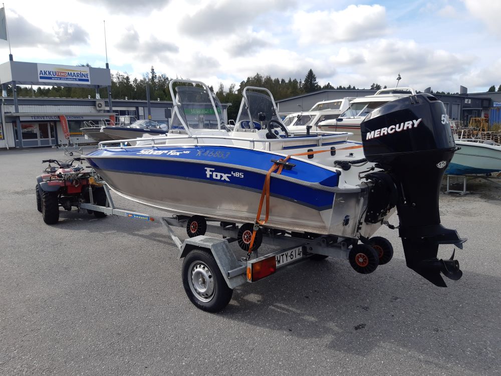 Käytetty  Silver Fox 485 + Mercury 50 efi OP502581 + Traileri Majava 750