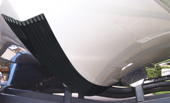 KEELSHIELD K&Ouml;LISUOJA 6' MUSTA